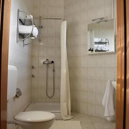 Casa de hóspedes Regina Mundi 3*